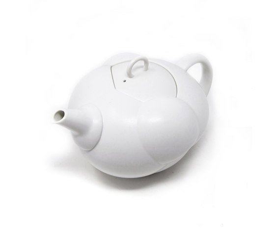 Kumo - Teapot | Vaisselle | HANDS ON DESIGN