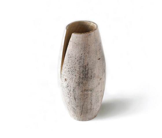 Tomahawk - C | Vases | HANDS ON DESIGN