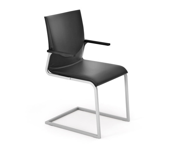 Vinci | Freischwinger | Chairs | Willisau
