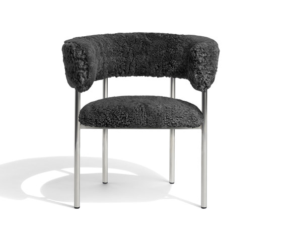 Font regular dining armchair | grey sheepskin | Chairs | møbel copenhagen