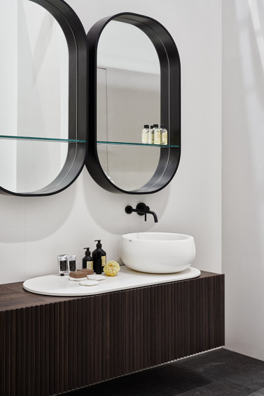 Delfo washbasin on cabinet in triangular strips | Waschtische | Ceramica Cielo