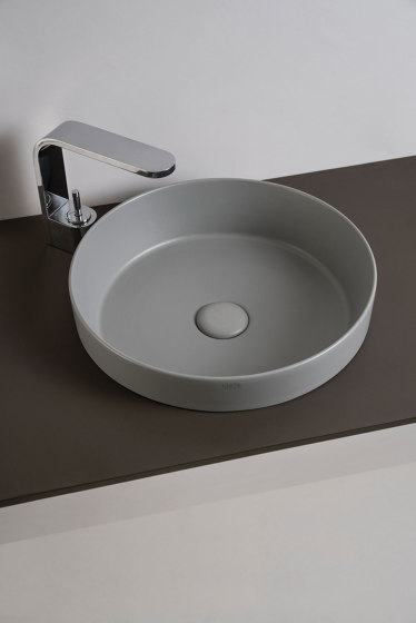 Enjoy semi-recessed washbasin | Lavabos | Ceramica Cielo