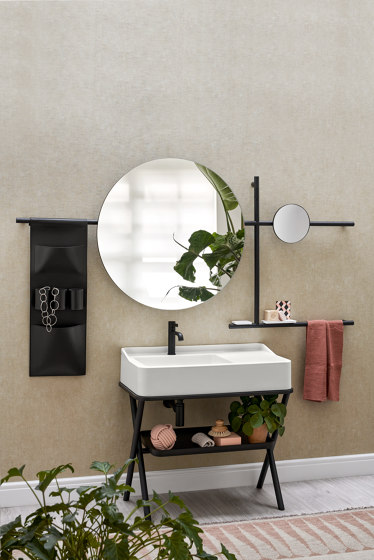 Siwa washbasin on structure | round mirror | Waschtische | Ceramica Cielo