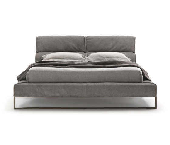 CLOUD BED | Beds | Frigerio