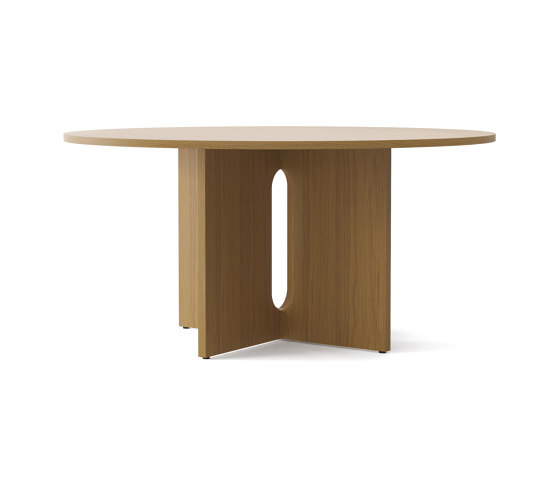 Androgyn Dining Table, Ø150, Natural oak | Esstische | Audo Copenhagen
