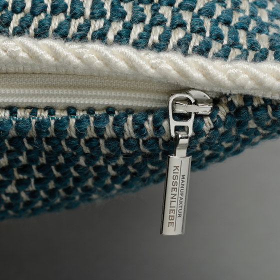 Crochet Frame teal |40x40| | Cushions | Manufaktur Kissenliebe