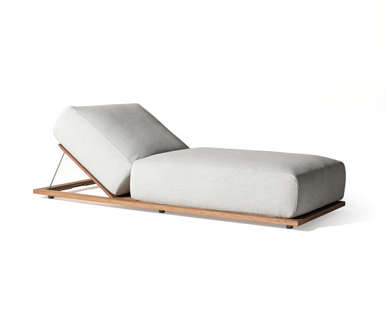 Claud Open Air lounge bed | Tagesliegen / Lounger | Meridiani