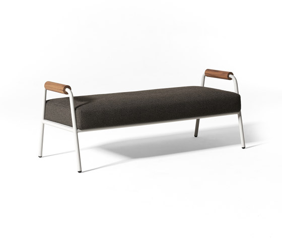 Zoe Wood Open Air bench | Bancs | Meridiani