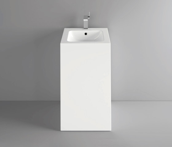 CONTURA freestanding washbasin wall-mount version | Lavabos | Schmidlin