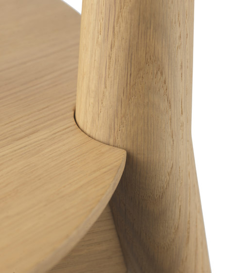 Anker | J157 Chair by Stine Lundgaard Weigelt | Chaises | FDB Møbler