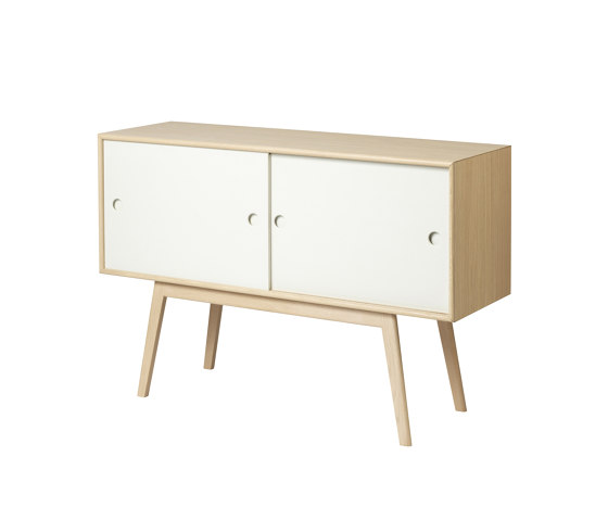 Butler | A83 Sideboard by Foersom & Hiort-Lorenzen | Buffets / Commodes | FDB Møbler