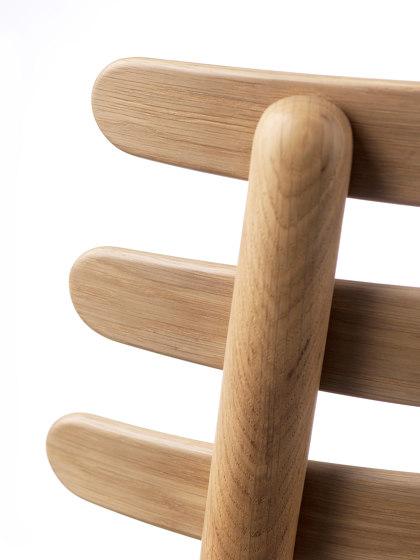 J48 Chair by Poul M. Volther | Sedie | FDB Møbler