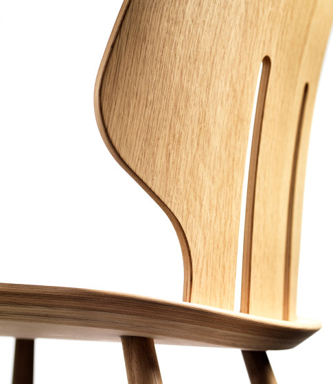 J67 Chair by Ejvind A. Johansson | Chaises | FDB Møbler