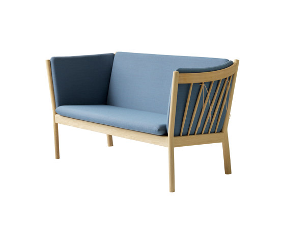 J148 Sofa by Erik Ole Jørgensen | Sofas | FDB Møbler