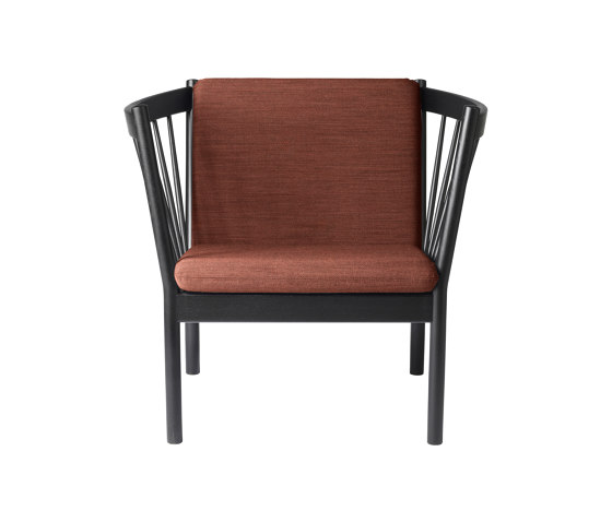 J146 Lounge Chair by Erik Ole Jørgensen | Poltrone | FDB Møbler