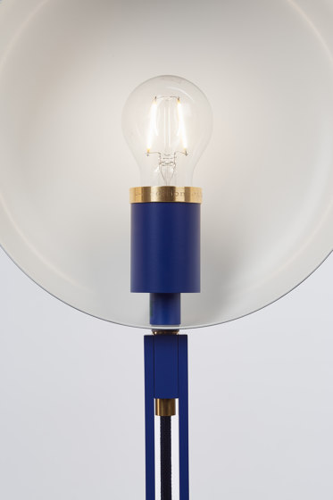 schliephacke Edition blue / black | Lámparas de pie | Mawa Design