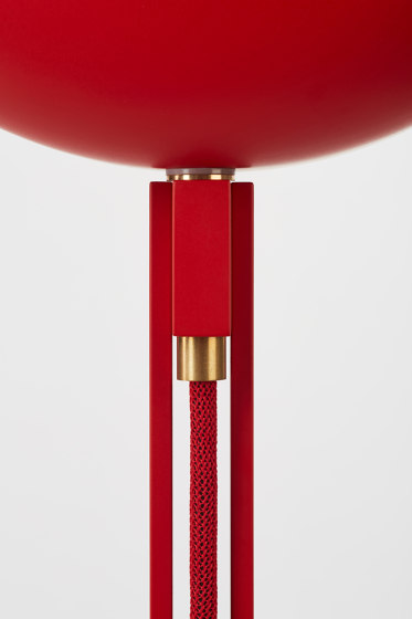 schliephacke Edition red / black | Lámparas de pie | Mawa Design