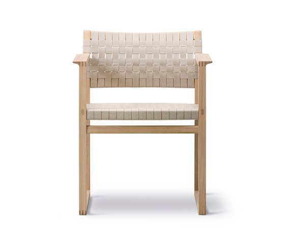 BM62 Armchair Linnen Webbing | Chairs | Fredericia Furniture