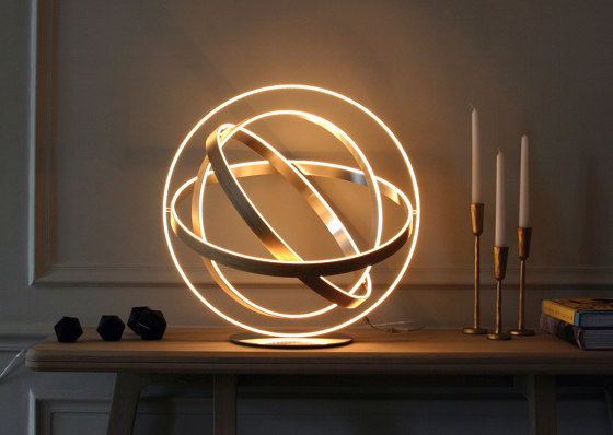_B612 TABLE LAMP | Lámparas de sobremesa | Henri Bursztyn