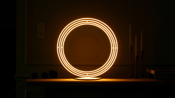_B612 LAMPE À POSER | Luminaires de table | Henri Bursztyn