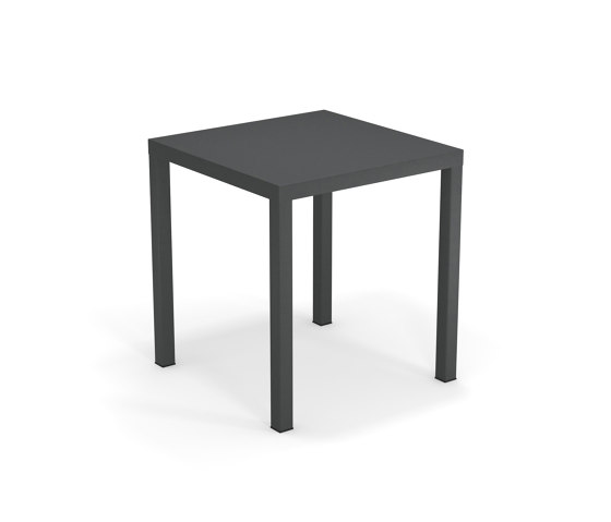 Nova 2 seats stackable square table | 858 | Bistro tables | EMU Group