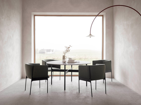 Floema Dinning table | Dining tables | Wendelbo