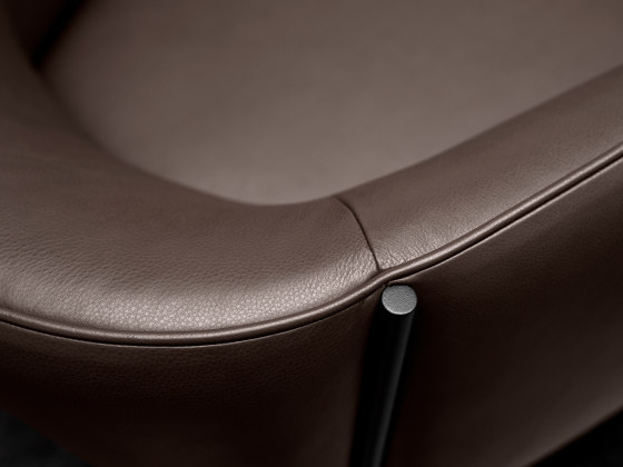 Sepal Lounge chair | Sessel | Wendelbo
