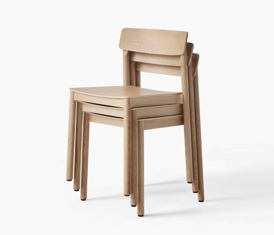 Betty TK2 Oak | Chairs | &TRADITION