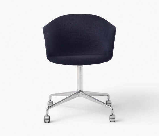 Elefy JH37 Polished Aluminium w. Loop Marine | Chairs | &TRADITION
