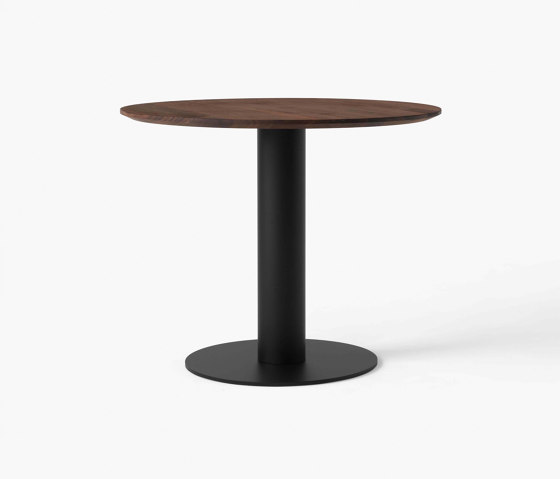 In Between SK11 Oiled Walnut w. Black base | Bistro tables | &TRADITION