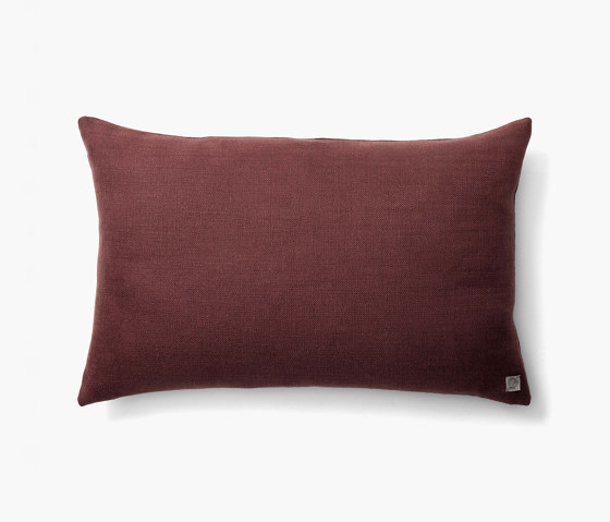 &Tradition Collect | Heavy Linen Cushion SC30 Burgundy | Kissen | &TRADITION
