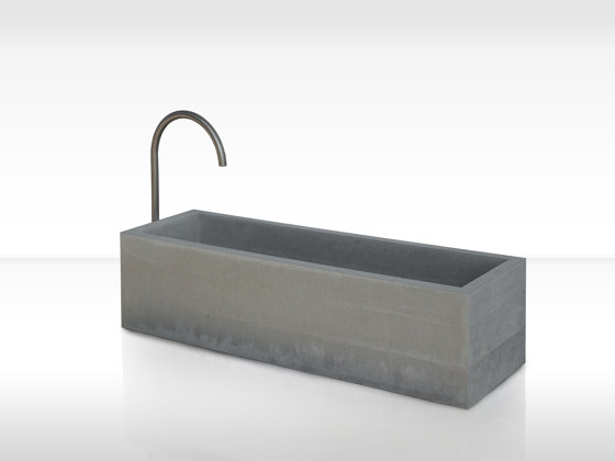 Brunnen | dade LAUF 3 | Trinkbrunnen | Dade Design AG concrete works Beton