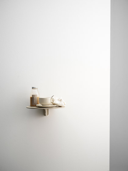 Museum shelf, beige | Shelving | string furniture