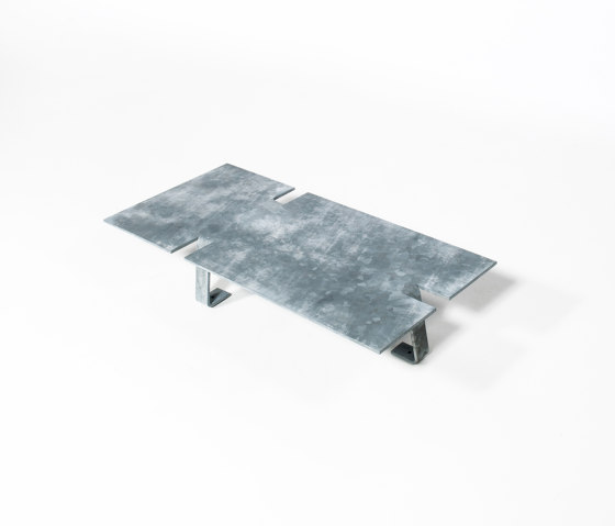 L01 coffee table 120 | Tavolini bassi | Volker Weiss