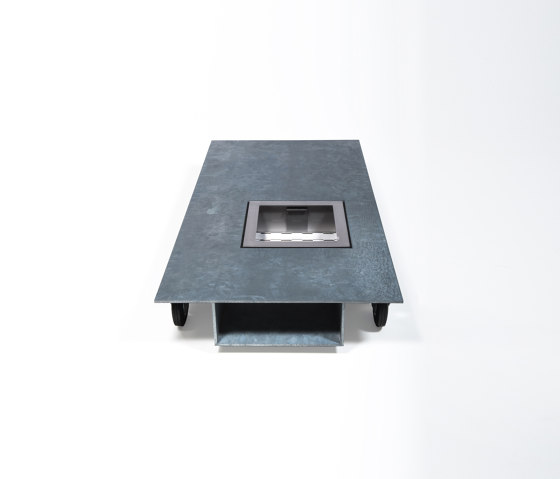 L01 fire table | Mesas de fuego | Volker Weiss