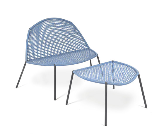 Bloom Lounge Chair with Footrest | Poltrone | Fischer Möbel