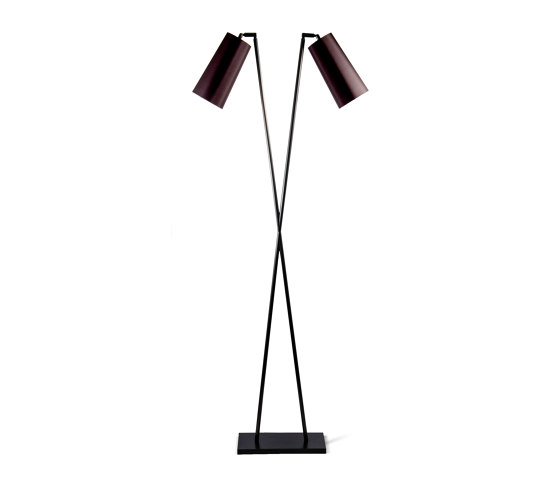 Motu Floor Lamp | Lámparas de pie | Porta Romana