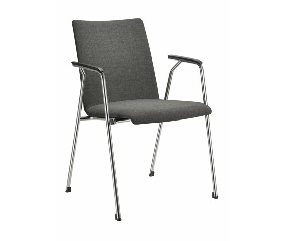 first line 4526/A | Chaises | Brunner