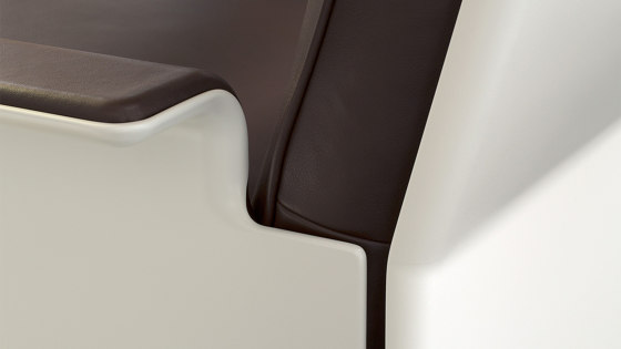 620 Chair Programme: Low back armchair | Poltrone | Vitsoe