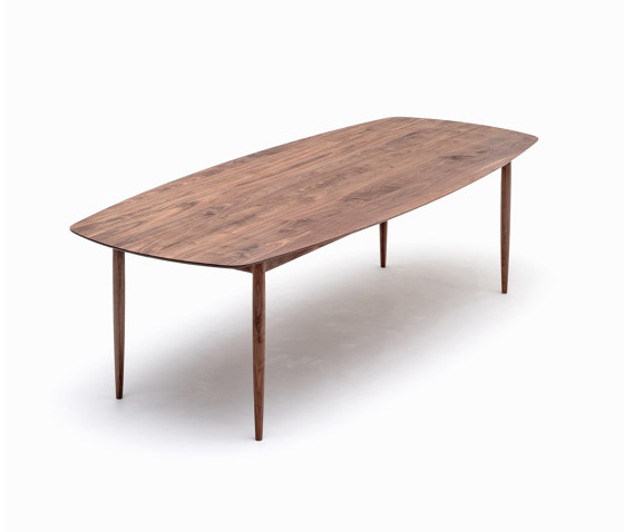 Dining table | Dining tables | Kunst by Karimoku