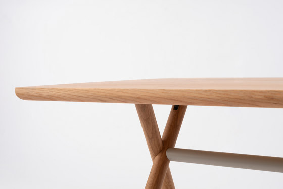 Bai Table Wood | Dining tables | ONDARRETA