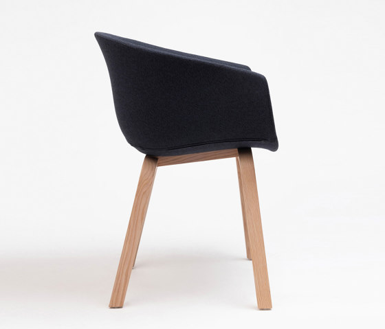 Bai Wood Chair | Sedie | ONDARRETA