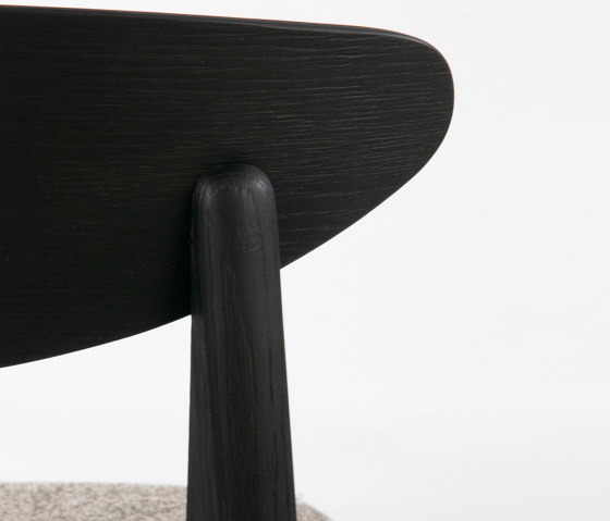 Ink Chair - Oak dark | Chairs | Wildspirit