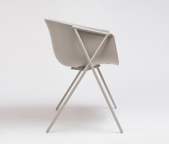 Bai Chair | Chaises | ONDARRETA