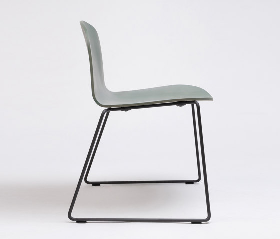 Bob XL Sled Chair | Sedie | ONDARRETA