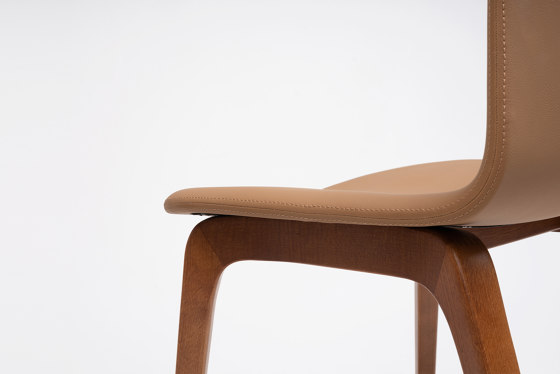 Bob XL Wood Chair | Chaises | ONDARRETA
