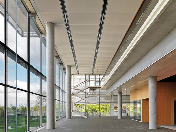 Expanded Metal Ceilings | S5 Rhombos Linear C-Channel System | Controsoffitti | durlum