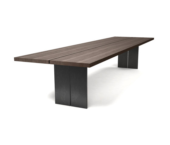 SHARE | Dining tables | steininger.designers