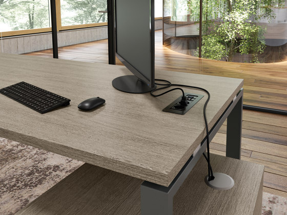Atreo desk | Desks | ALEA