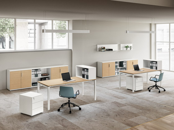 Italo desk | Desks | ALEA